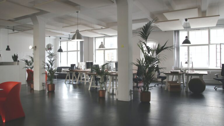 Office Spaces for Rent Near Me in Dubai: Finding the Perfect Workspace